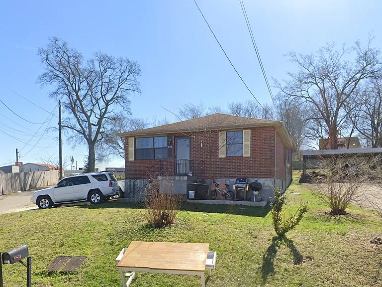 453 Radnor St #C — Photo 1