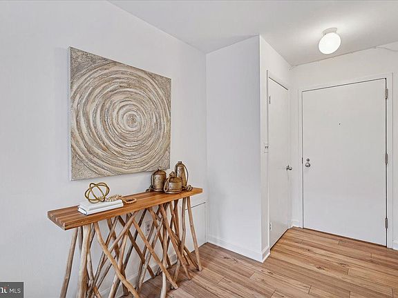 4th image of 2440 16th St NW APT 521