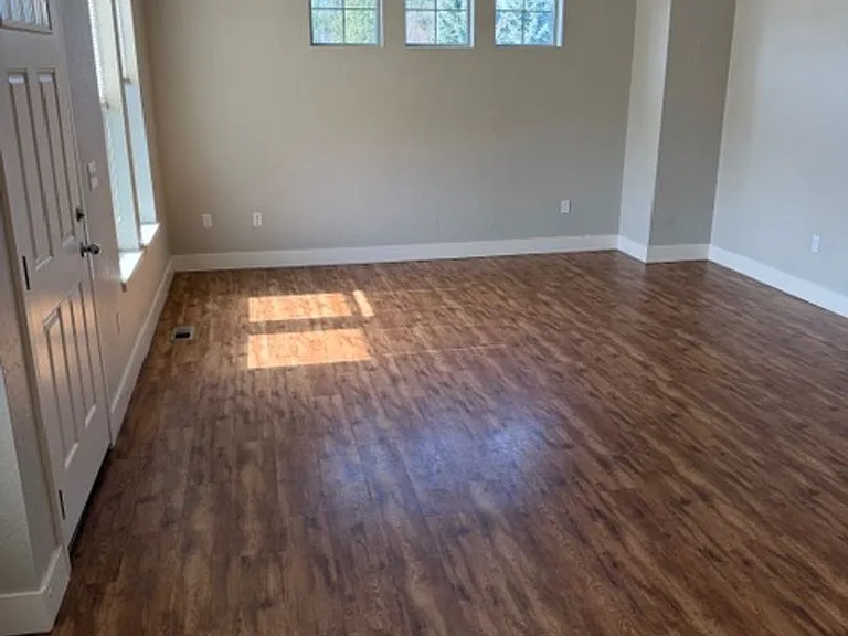 91 S Blackhawk Ln — Photo 11