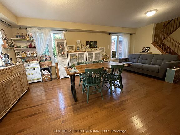 2nd image of 2052 Blackwater Rd