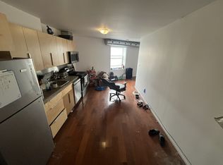 720 Princess St #205, Kingston, ON K7L 1G2