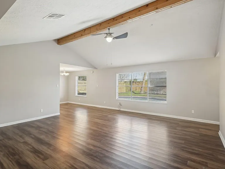 3212 Wavecrest St — Photo 6