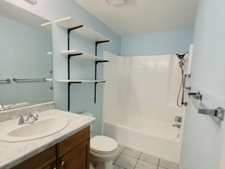 131 W Pastime Rd — Photo 9