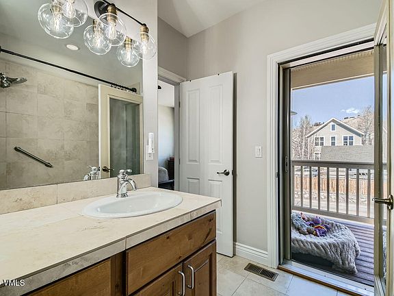 5th image of 973 Montgomerie Cir