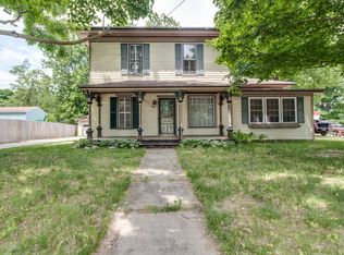 208 W Michigan Ave, Augusta, MI 49012