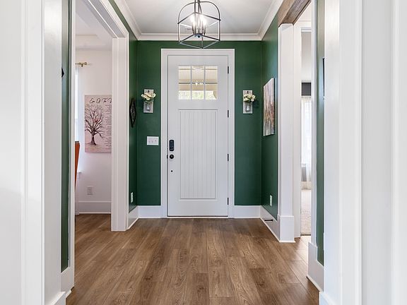 5th image of 1036 Clifton Rd