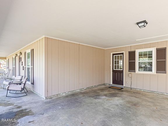 5th image of 138 Bramber Dr
