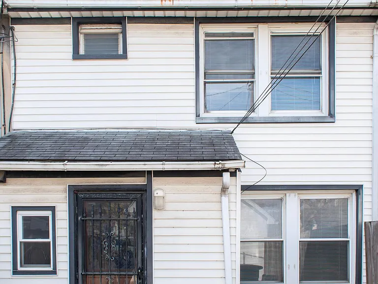 5 Portship Rd — Photo 32