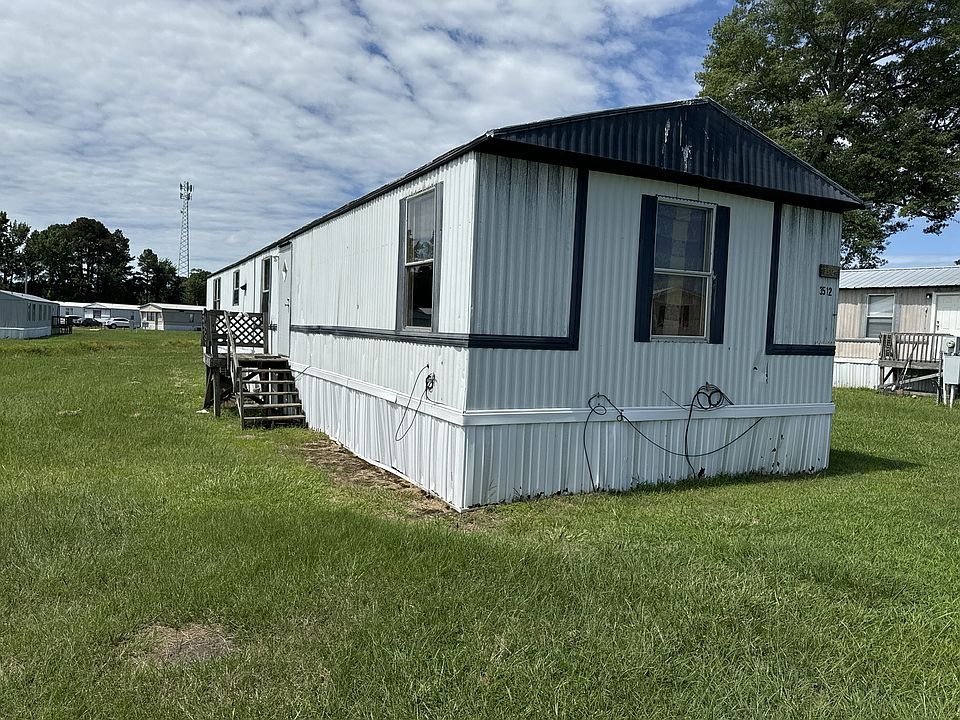 1st image of 3512 Creek Front