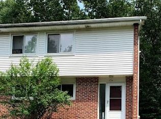 25 Anton Rd, Storrs Mansfield, CT 06268