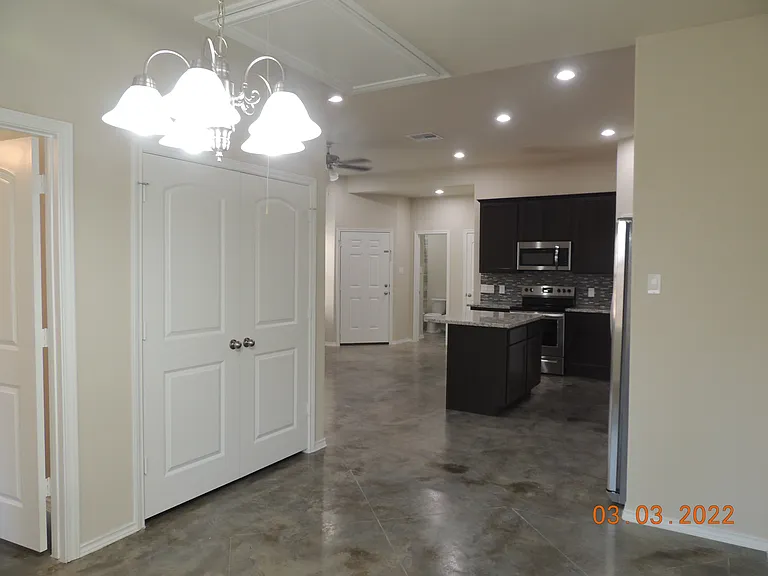 103 Summer Pl — Photo 7
