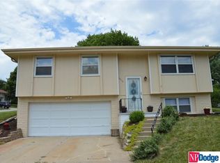 14216 Greenfield Rd, Omaha, NE 68138