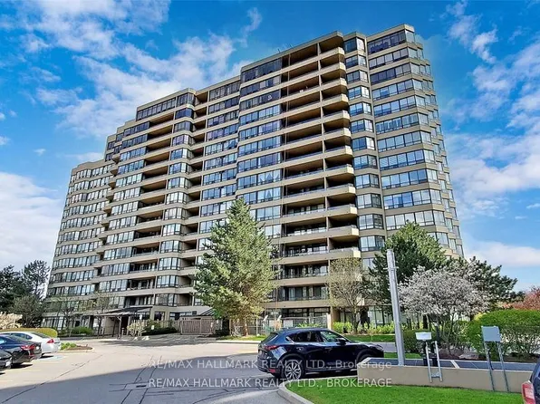 (undisclosed Address), Richmond Hill, ON L4C 9R7