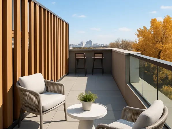 75 Dupont Street image 3 of 31