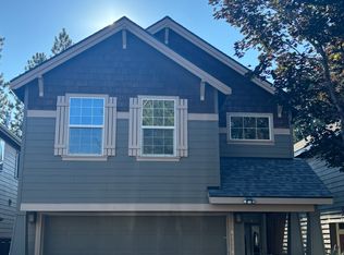 61326 Huckleberry Pl, Bend, OR 97702