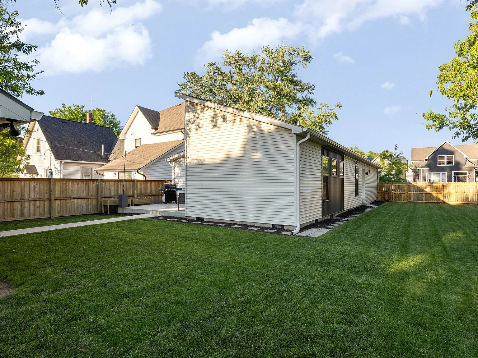 3 bed, 1680 sqft, $2,799 — Photo 4