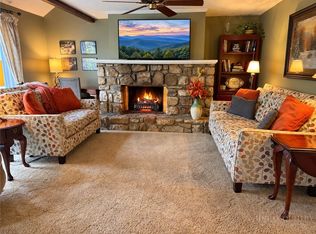 149 Slope View Rd #D-19, Sugar Mountain, NC 28604