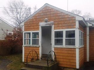 16 Wildwood Ave, Wareham, MA 02571