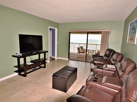 3rd image of 8498 Ridgewood Ave APT 2502