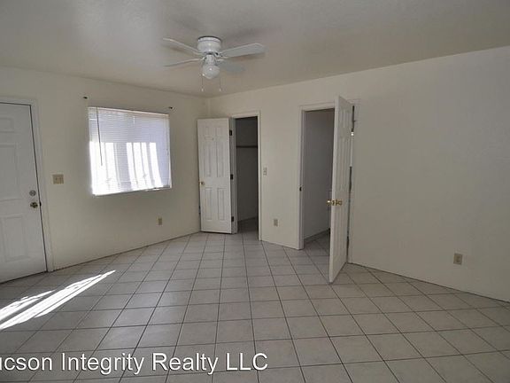 4th image of 1202 E Lee St #7010418