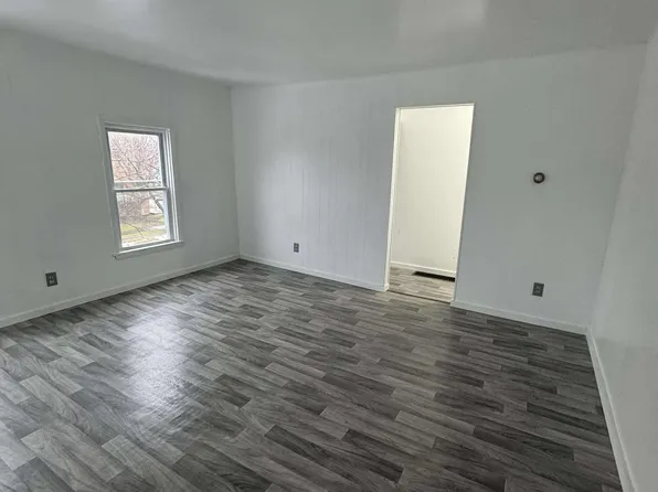 415 Washington Ave #2, Dunkirk, NY 14048