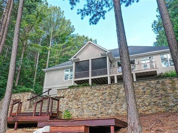 5th image of 2164 Capes Cove Dr