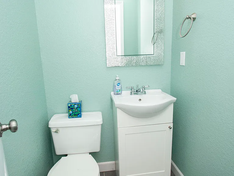 11530 Echo St — Photo 57