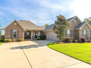 17 E Sycamore, Sumrall, MS 39482