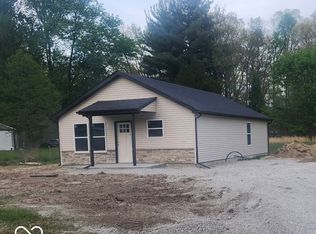 721 Country Manor St, North Vernon, IN 47265