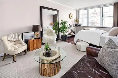 Sold by Poljan Properties Inc.