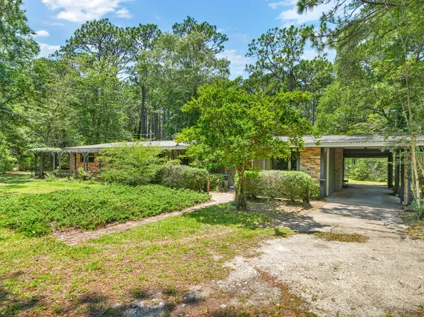 3343 Doddie Ln, Navarre, FL 32566