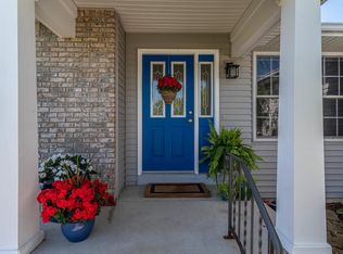 508 Red Maple Dr, Tecumseh, MI 49286