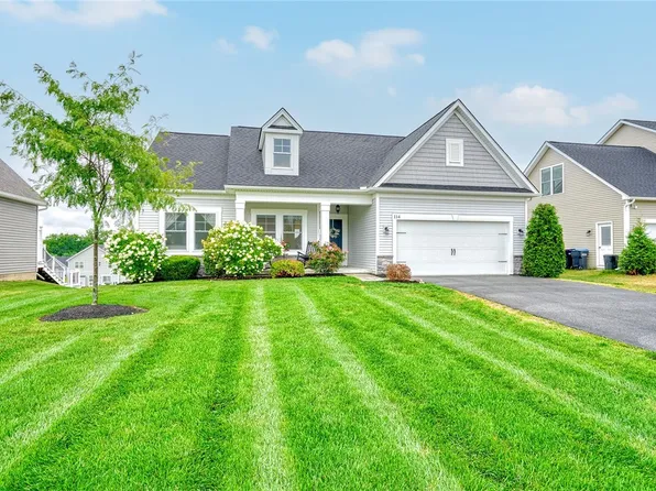 114 Hidden Vw, West Henrietta, NY 14586