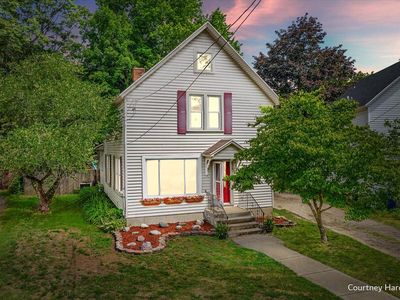 225 Bond St, Allegan, MI, 49010