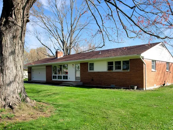 1833 Hillcrest Ave, Wilmington, OH 45177