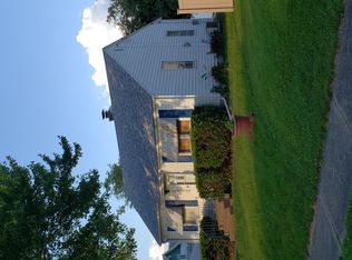 2925 Ripley St, Davenport, IA 52803