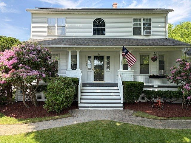 1st image of 485 Burncoat St