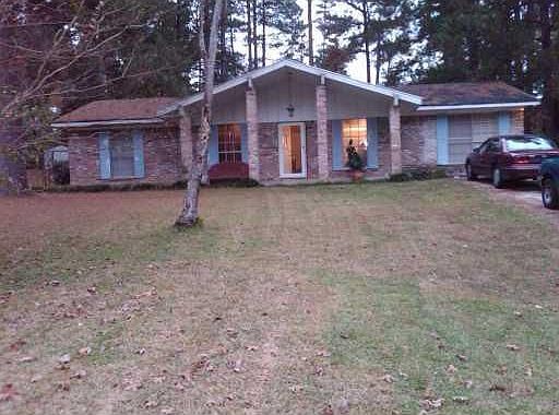 1st image of 6111 Debbie St
