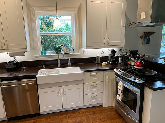 Open-floorplan kitchen