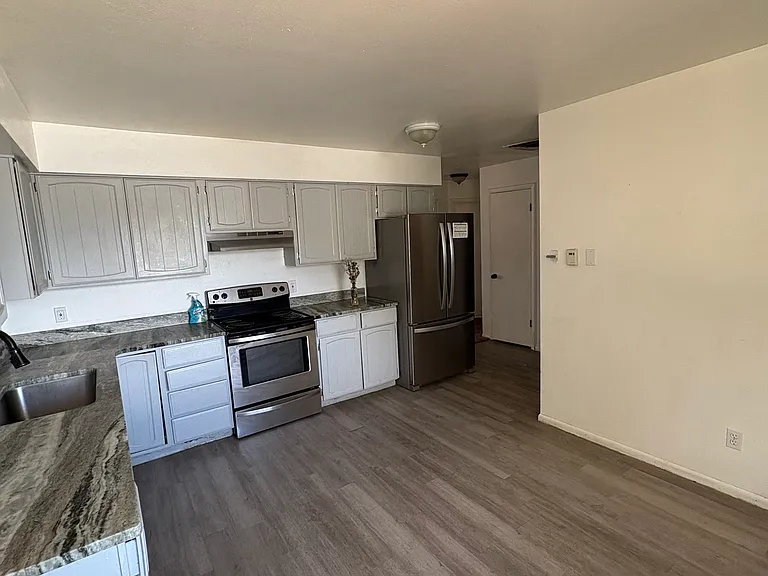 290 Cherry Hill Dr #290 — Photo 27