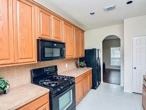 4th image of 10122 Twila Springs Ct