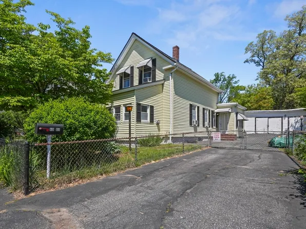 40 By St, Lowell, MA 01850