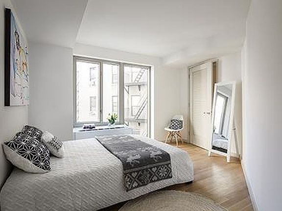 5th image of 448 W 167th St #4D