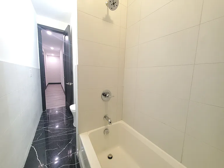 55 Lincoln St #204 — Photo 5