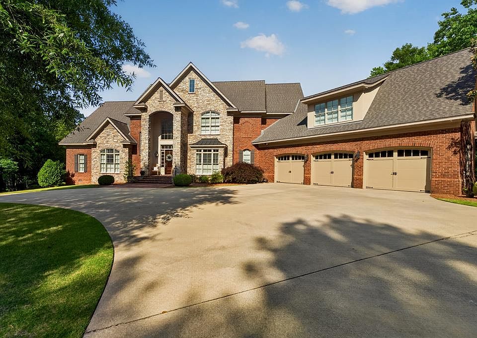 1st image of 244 Grey Rock Dr