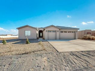 910 Nightglow Ave NE, Rio Rancho, NM 87144