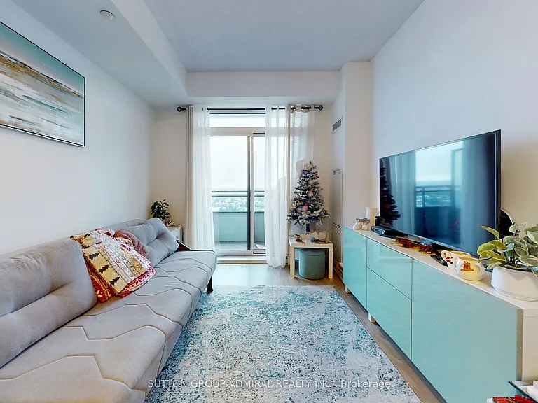 7890 Bathurst St #1703 — Photo 5