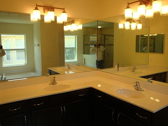 5th image of 351 SW Vista Lake Drive