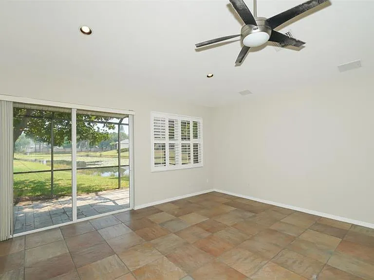 5453 New Covington Dr — Photo 9