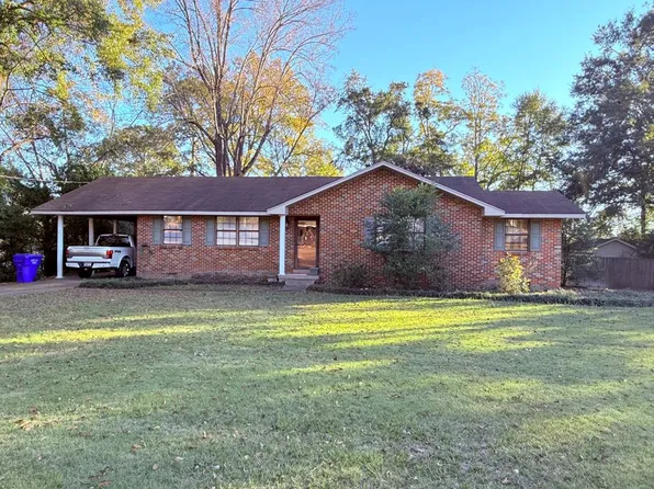 103 Sussex Ave, Troy, AL 36081